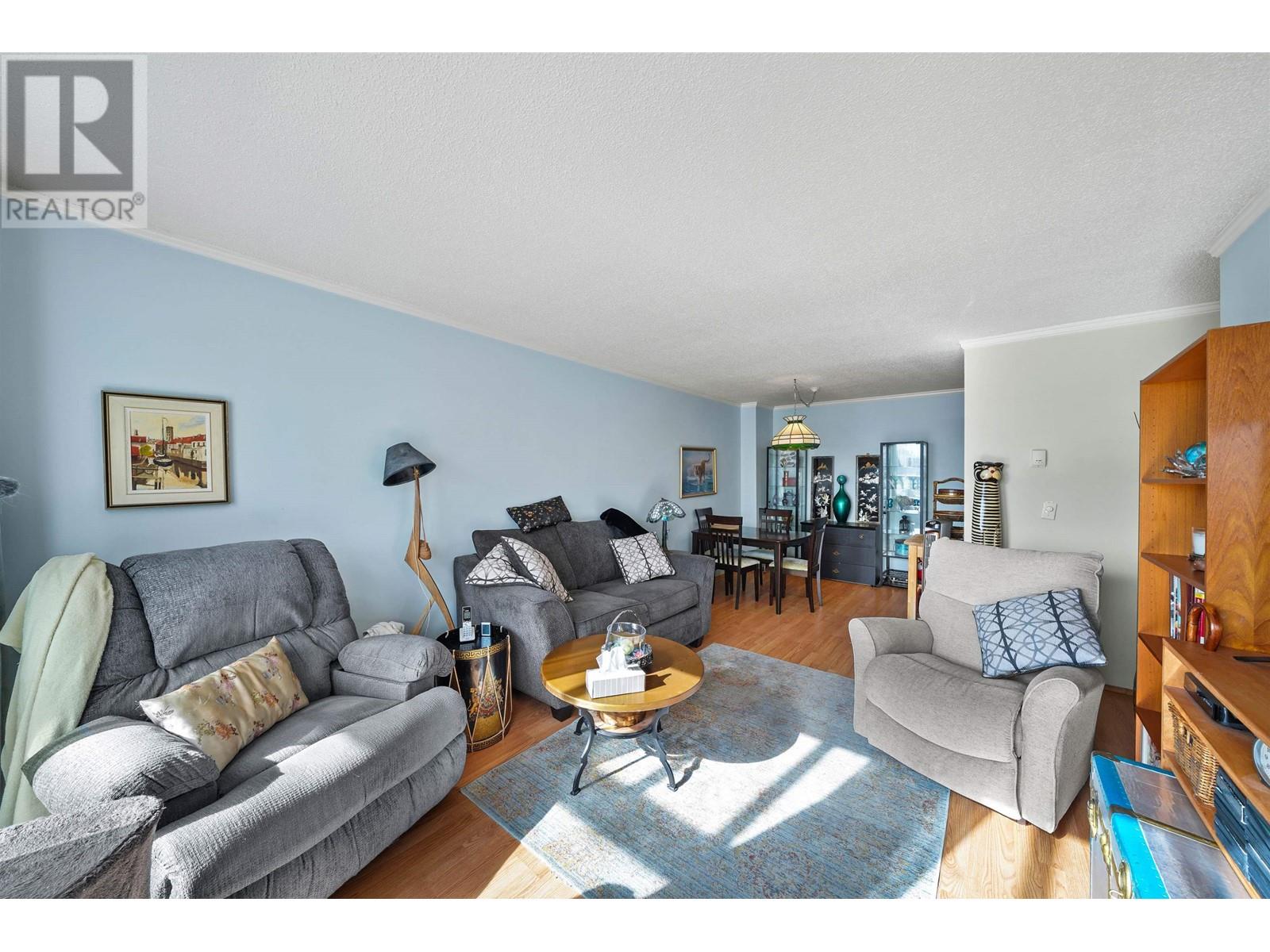 309 809 W 16th Street, North Vancouver, British Columbia  V7P 1R2 - Photo 7 - R2856879