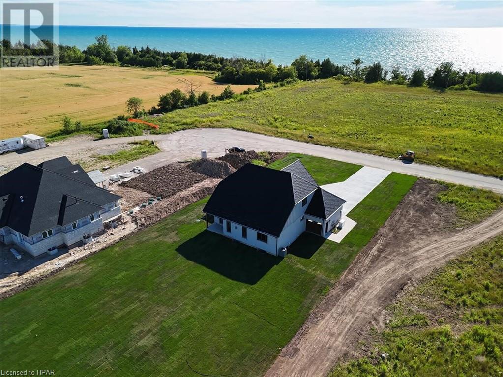 73590 Irene Crescent, Zurich, Ontario  N0M 2T0 - Photo 43 - 40548777