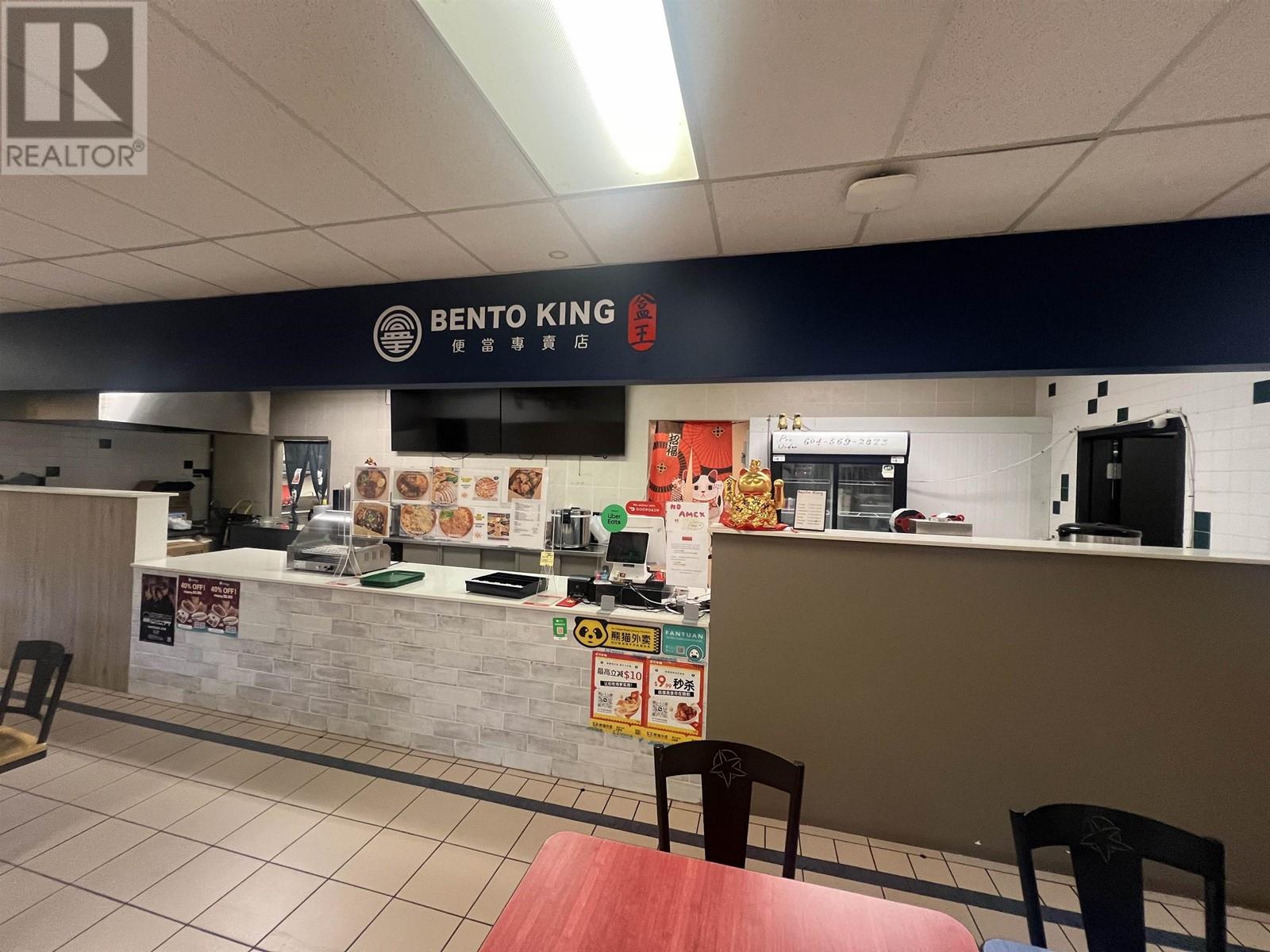 Listing Picture 6 of 26 : B4 5728 UNIVERSITY BOULEVARD, Vancouver / 溫哥華 - 魯藝地產 Yvonne Lu Group - MLS Medallion Club Member