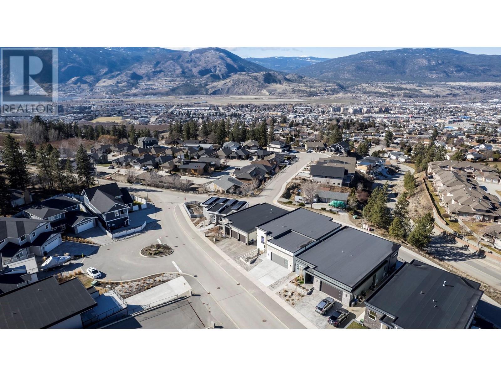 182 AVERY Place Penticton
