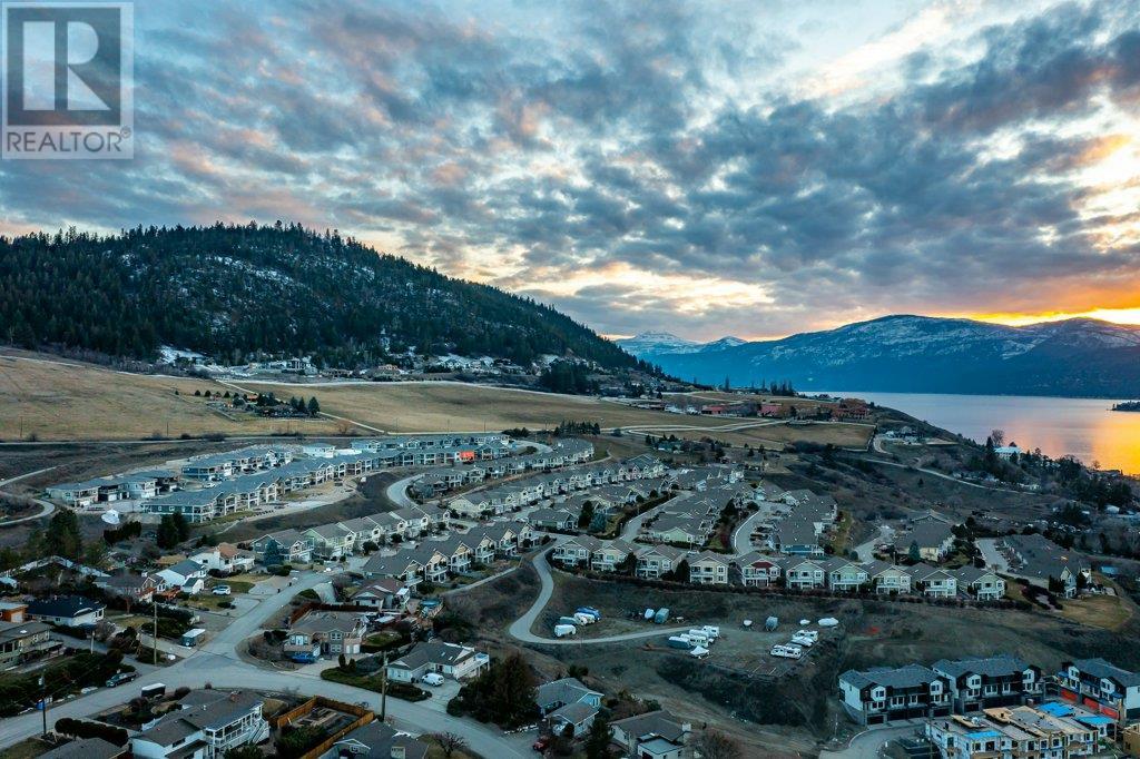 7760 Okanagan Landing Road Unit# 113, Vernon, British Columbia  V1H 1Z4 - Photo 6 - 10306079