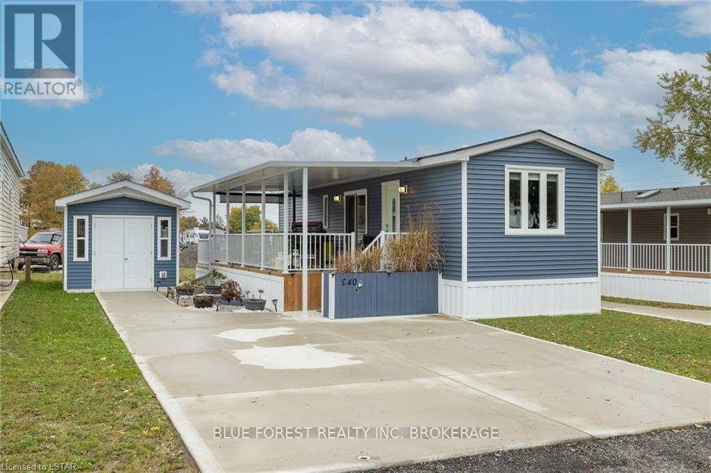 #e40 -4340 Cromarty Dr, Thames Centre, Ontario  N0L 1V0 - Photo 1 - X8123664