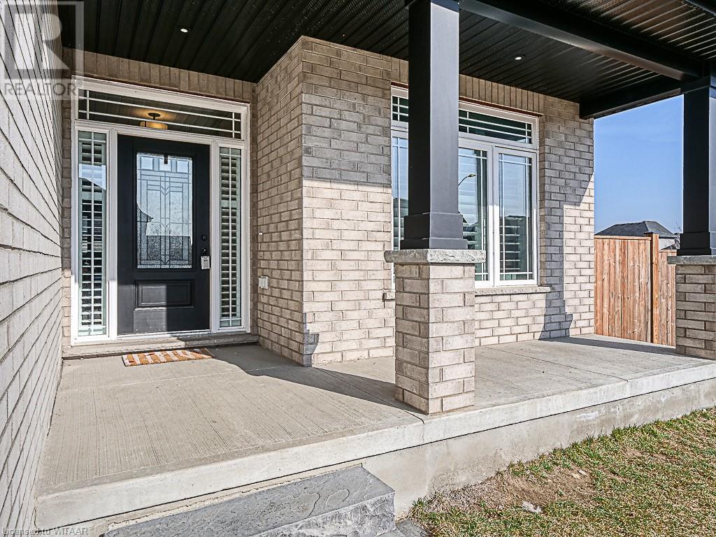 51 Thames Springs Crescent, Thamesford, Ontario  N0M 2M0 - Photo 4 - 40543787