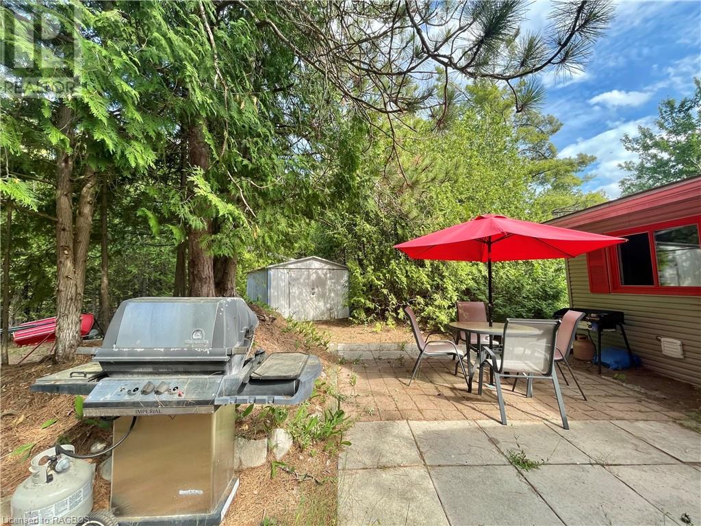 270 Ogimah Road, Chief's Point Indian Reserve #28, Ontario  N0H 2G0 - Photo 3 - 40474680