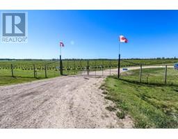 Find Homes For Sale at 705068 RGE RD 82