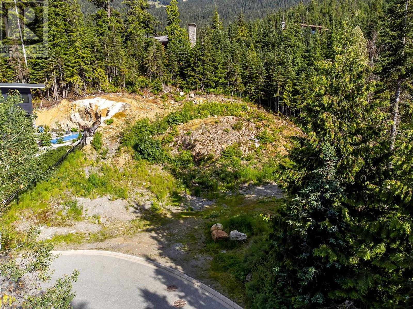 2915 Ancient Cedars Lane, Whistler, British Columbia  V8E 0L6 - Photo 8 - R2857028