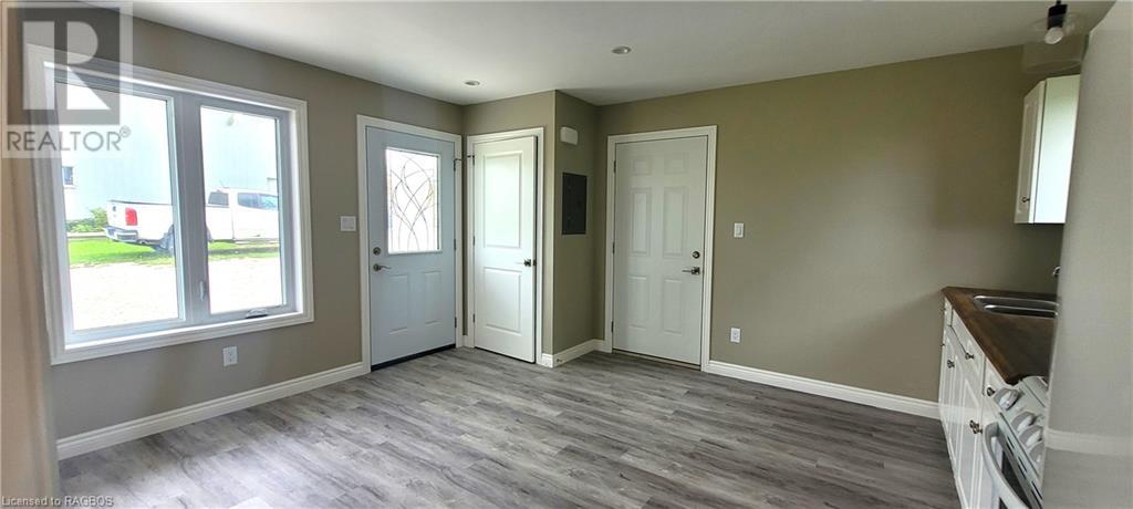 5380 9 Highway, Minto, Ontario  N0G 1M0 - Photo 2 - 40551241