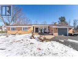 4003 RIDEAU VALLEY DRIVE
