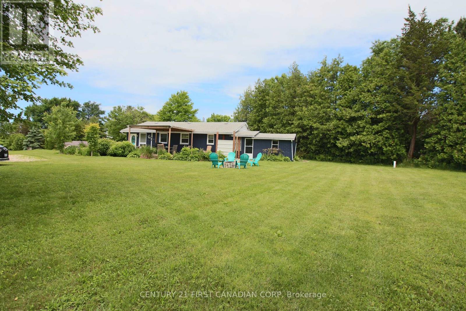 72254 Cliffside Drive, Bluewater, Ontario  N0M 2T0 - Photo 4 - X8124520