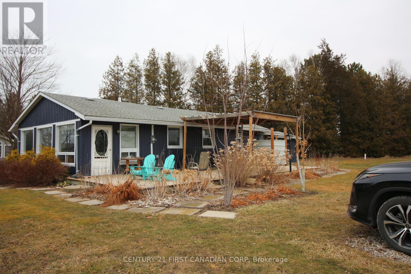 72254 Cliffside Dr, Bluewater, Ontario  N0M 2T0 - Photo 3 - X8124520