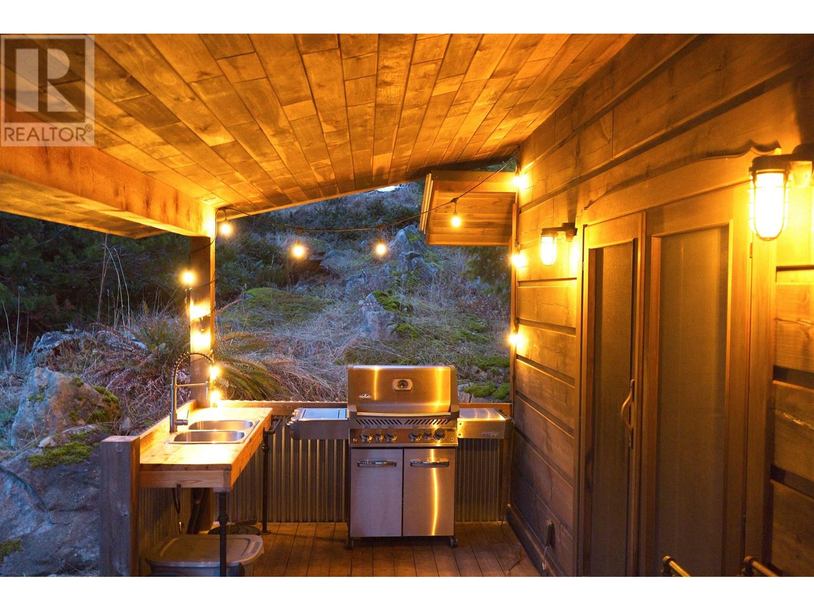 970 Mount Artaban Road, Gambier Island, British Columbia  V0N 1V0 - Photo 16 - R2857015