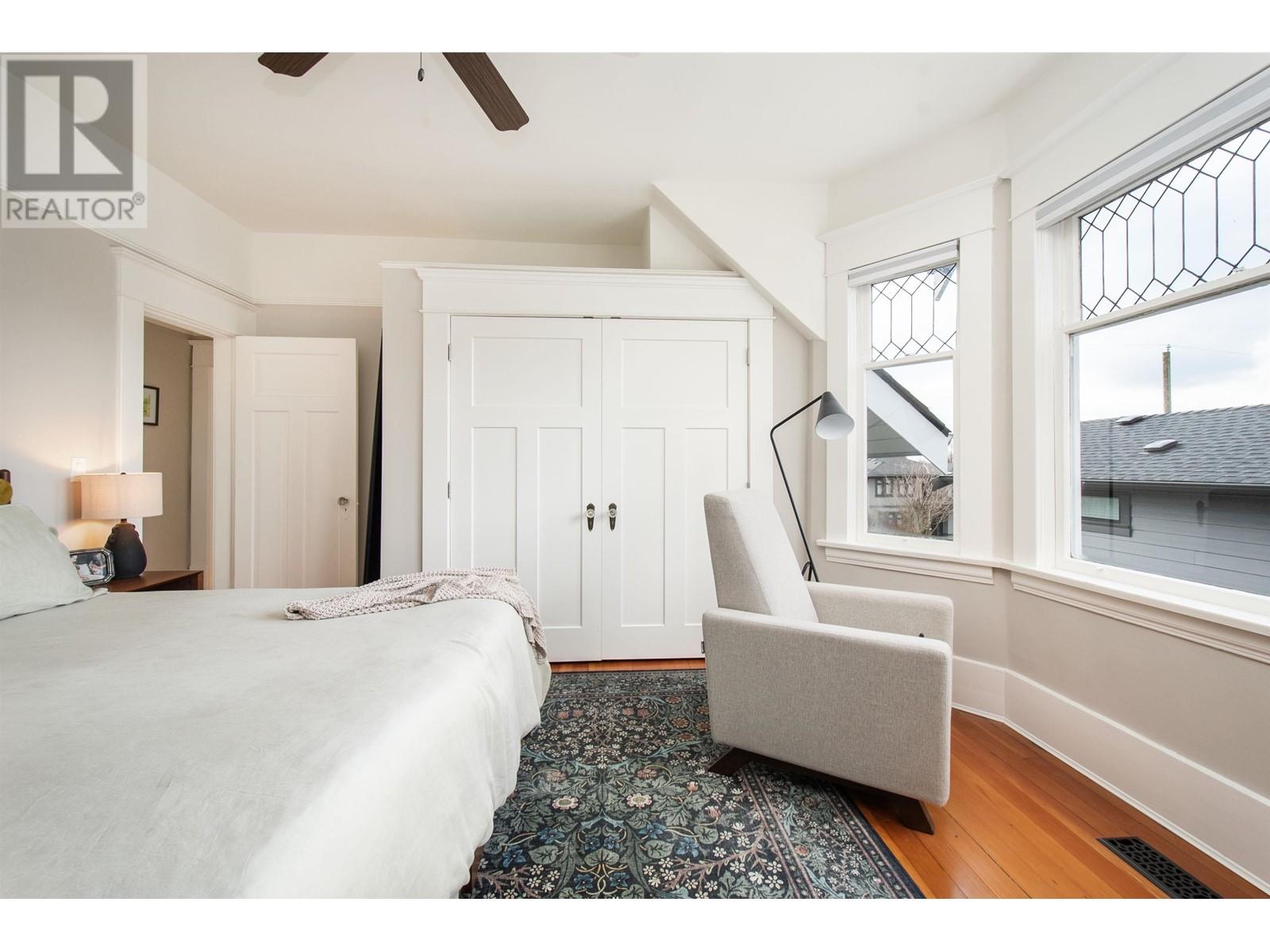 426 E 10th Street, North Vancouver, British Columbia  V7L 2E4 - Photo 14 - R2856901