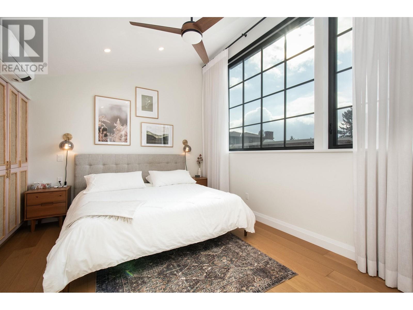 426 E 10th Street, North Vancouver, British Columbia  V7L 2E4 - Photo 36 - R2856901