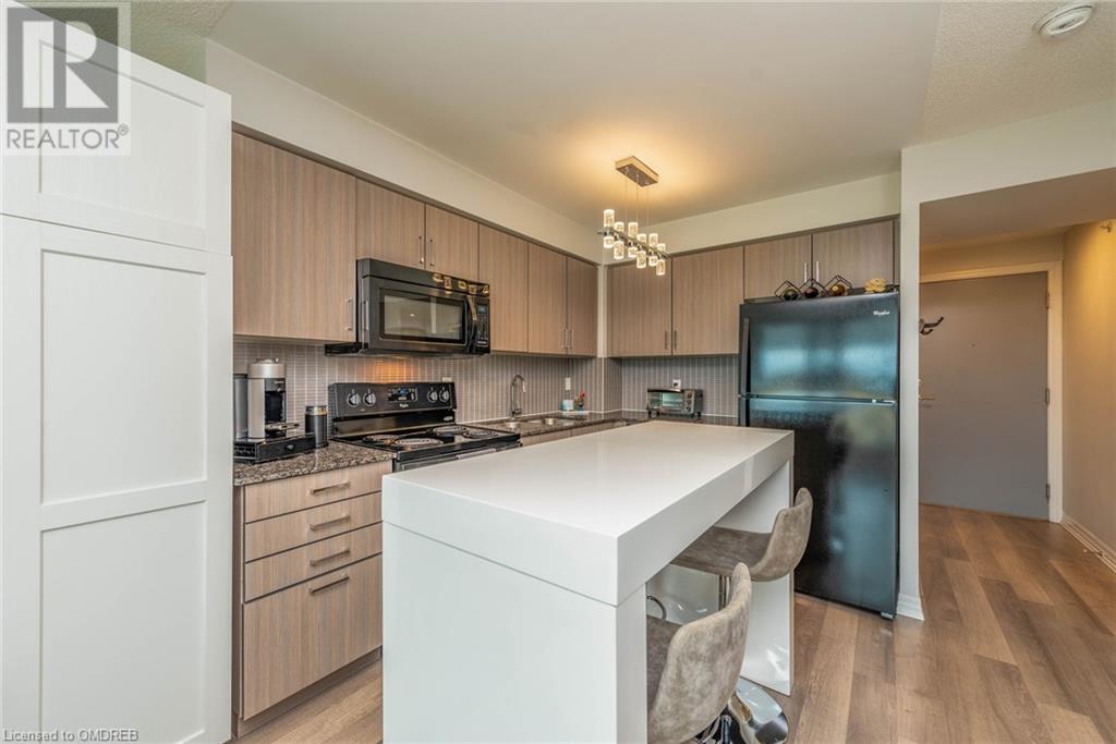 80 Esther Lorrie Drive Unit# 802, Toronto, Ontario  M9W 0C6 - Photo 15 - 40551288