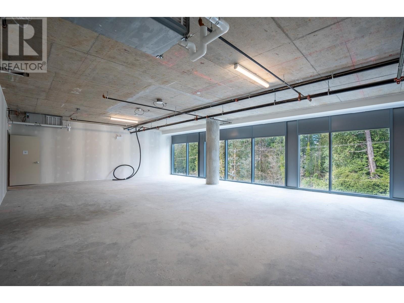402 & 404 3056 Glen Drive, Coquitlam, British Columbia  V3B 0V1 - Photo 6 - C8058206
