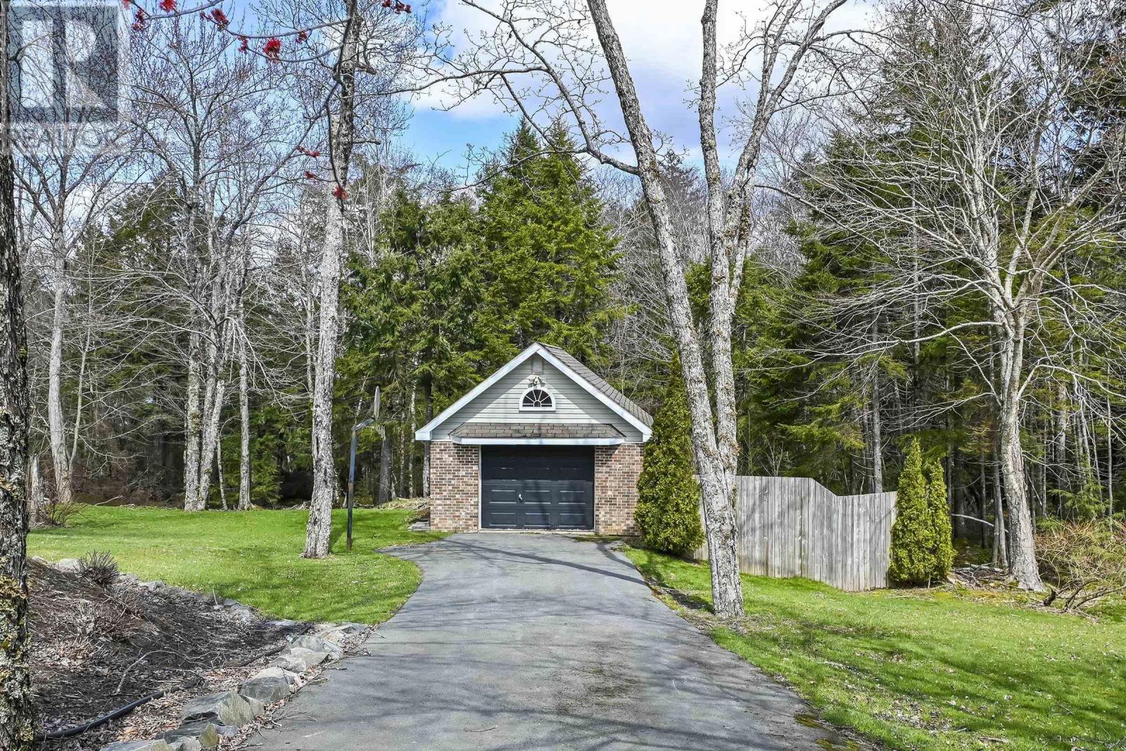 10 Thompson Run, Hammonds Plains, Nova Scotia  B4B 1T7 - Photo 41 - 202404197