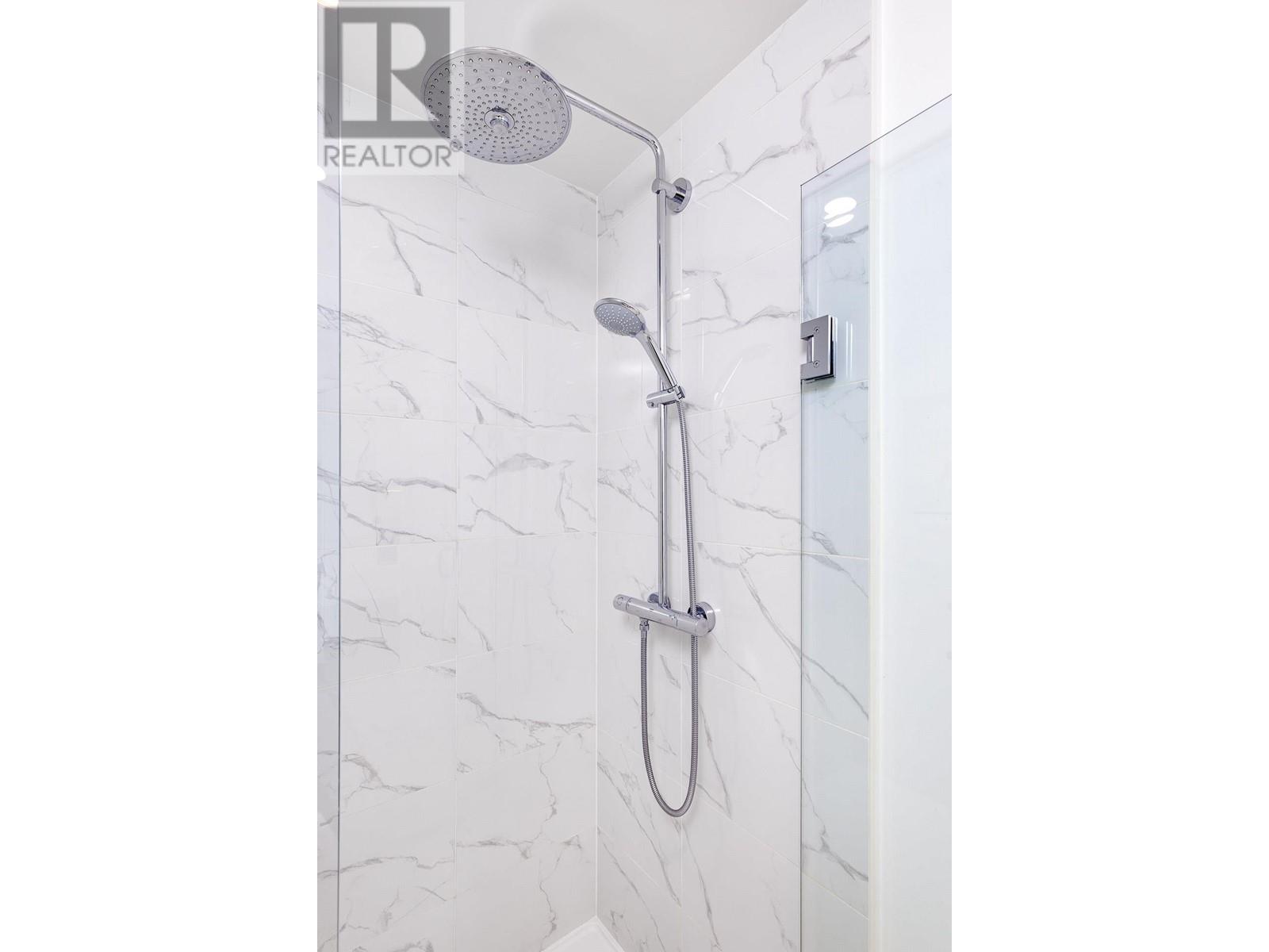 212 8181 Chester Str, Vancouver, British Columbia  V5X 0J9 - Photo 21 - R2857170