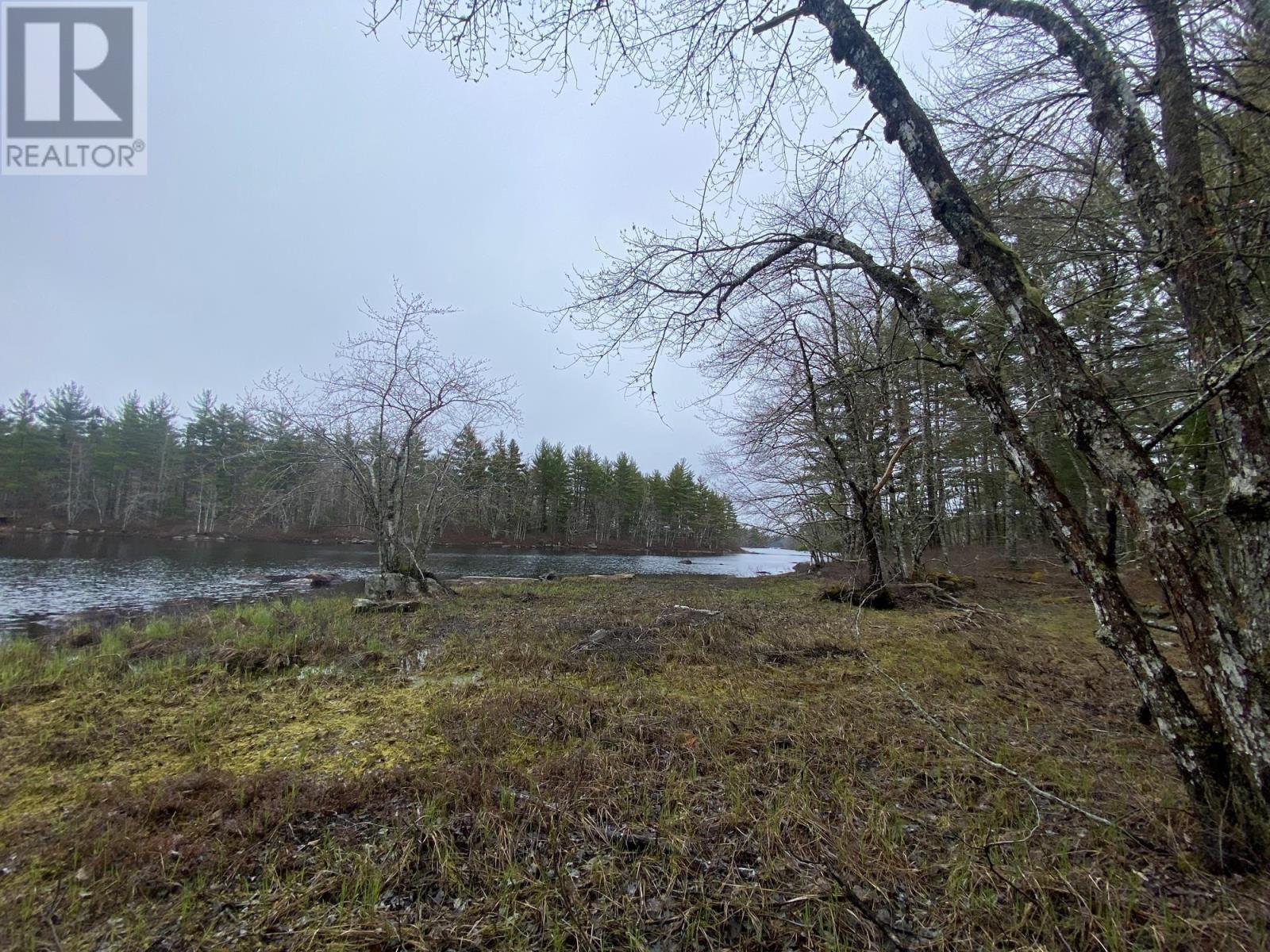 11 Peters Point Roads, South Brookfield, Nova Scotia  B0T 1X0 - Photo 3 - 202404208