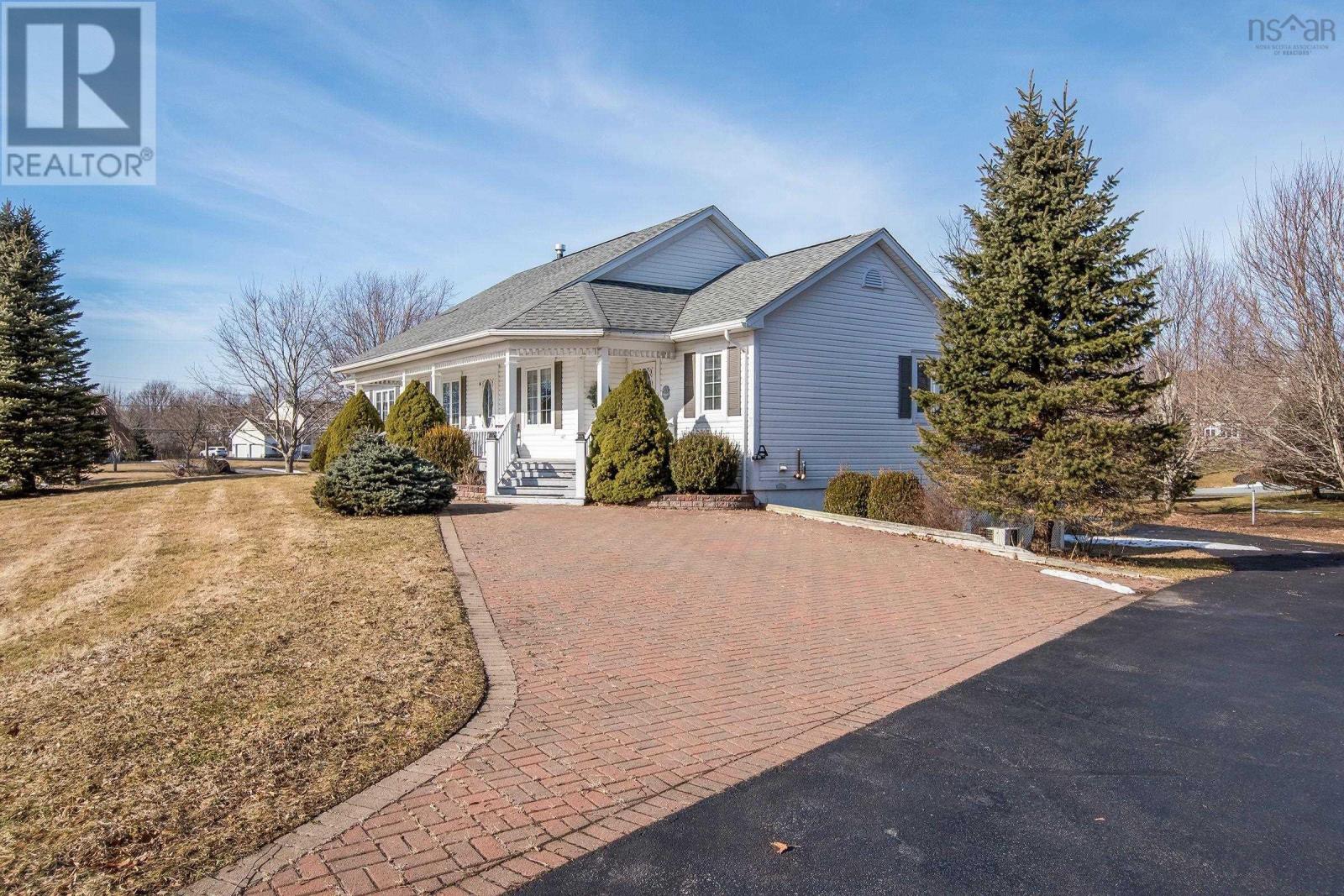 4 Linden Court, Falmouth, Nova Scotia  B0P 1L0 - Photo 5 - 202404209