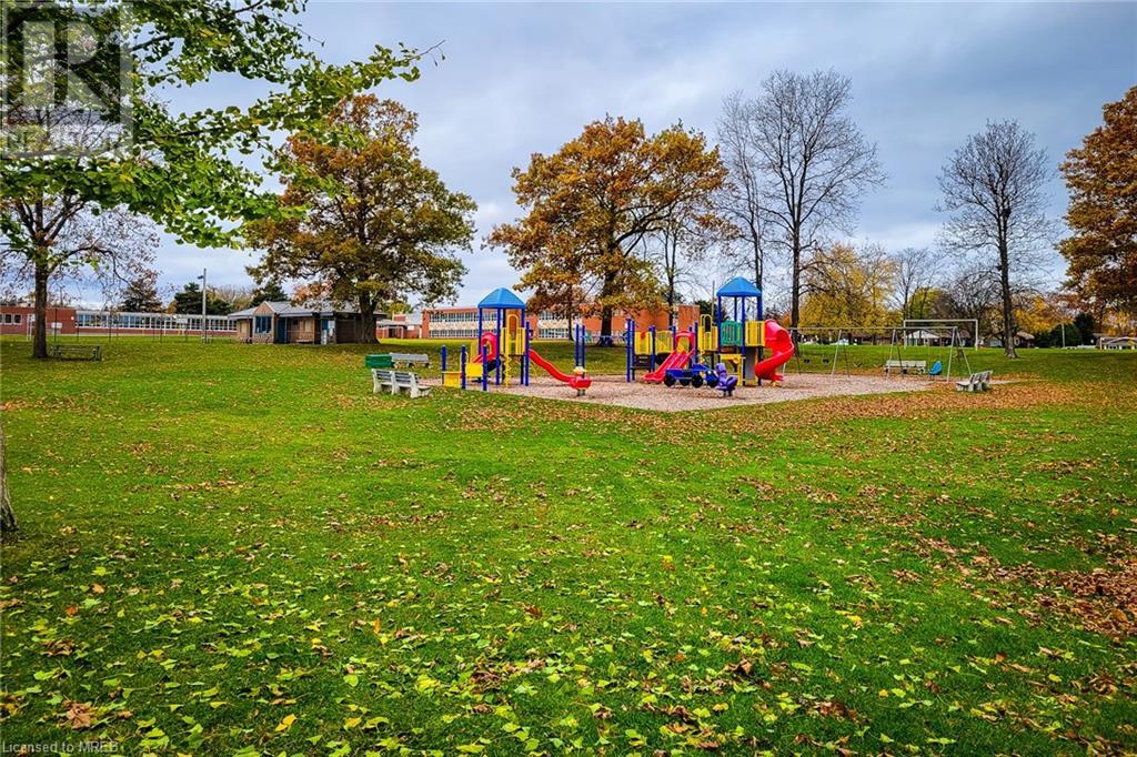81 West 25th Street, Hamilton, Ontario  L9C 4X3 - Photo 15 - 40551531