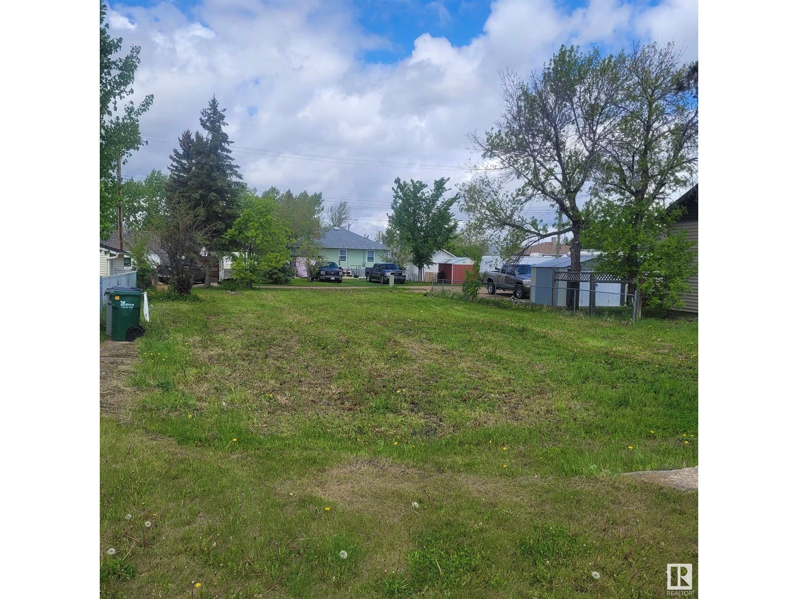 4816 50 AV, lamont, Alberta