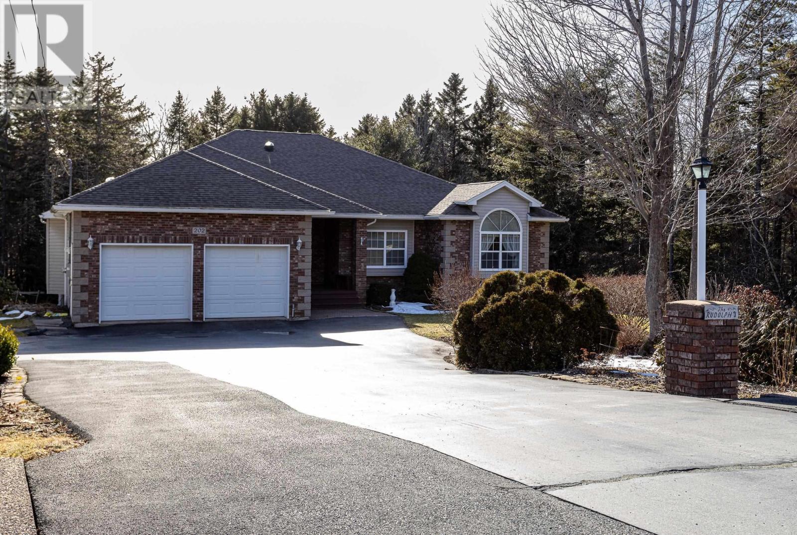 202 Glen Arbour Way, Hammonds Plains, Nova Scotia  B4B 1T5 - Photo 2 - 202404169