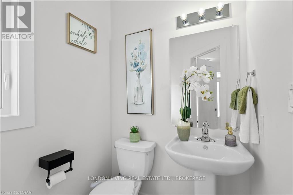 1555 Bob Schram Way, London, Ontario  N6G 3K2 - Photo 20 - X8126418