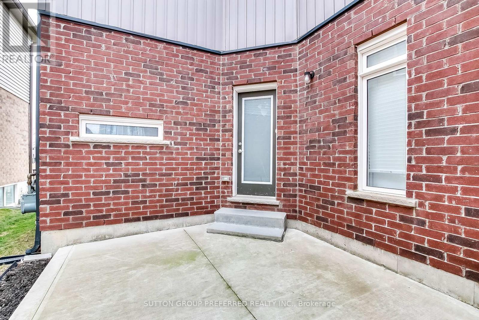 Unknown Address, ,    - Photo 3 - X8126670