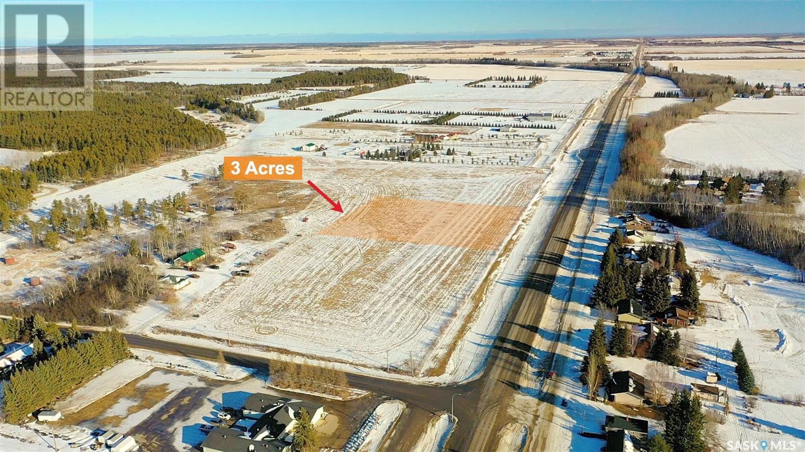 3 Acres Prime Highway Frontage East Of Nipawin, Nipawin, Saskatchewan  S0E 1E0 - Photo 1 - SK959852
