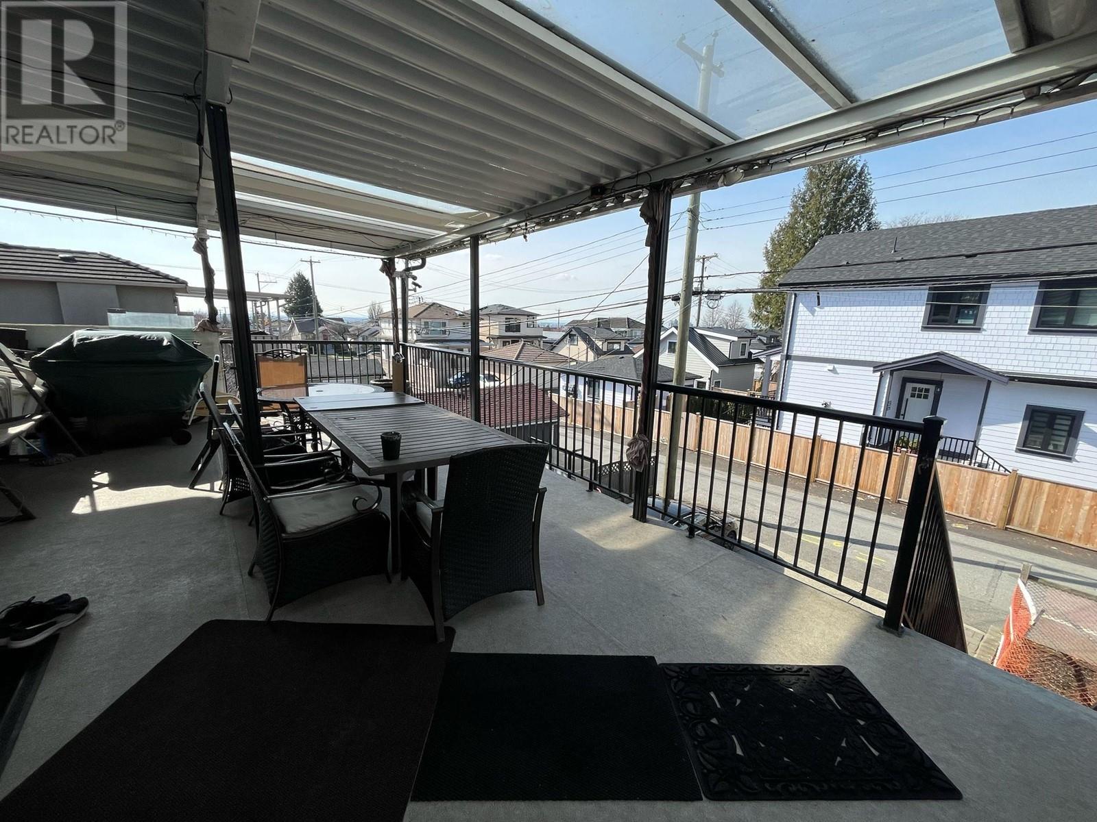 Listing Picture 6 of 6 : 6815 FRASER STREET, Vancouver / 溫哥華 - 魯藝地產 Yvonne Lu Group - MLS Medallion Club Member