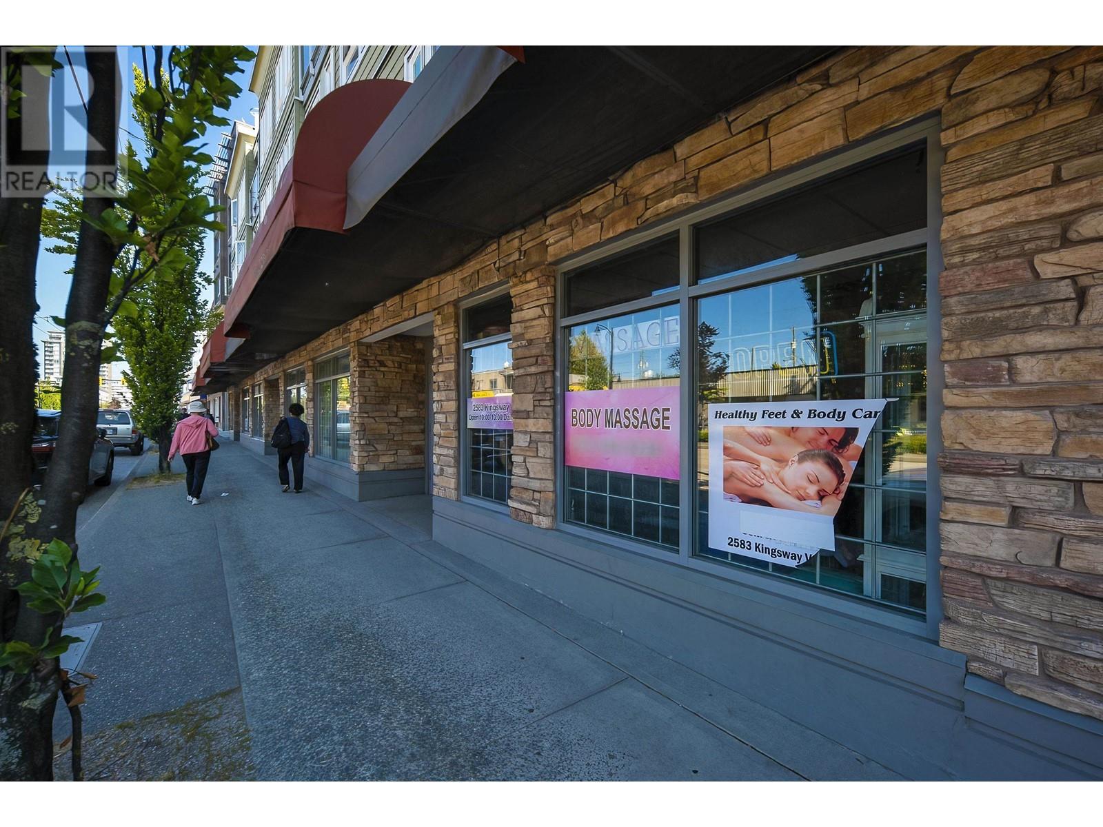 2583 Kingsway, Vancouver, British Columbia  V5R 5H3 - Photo 3 - C8058167