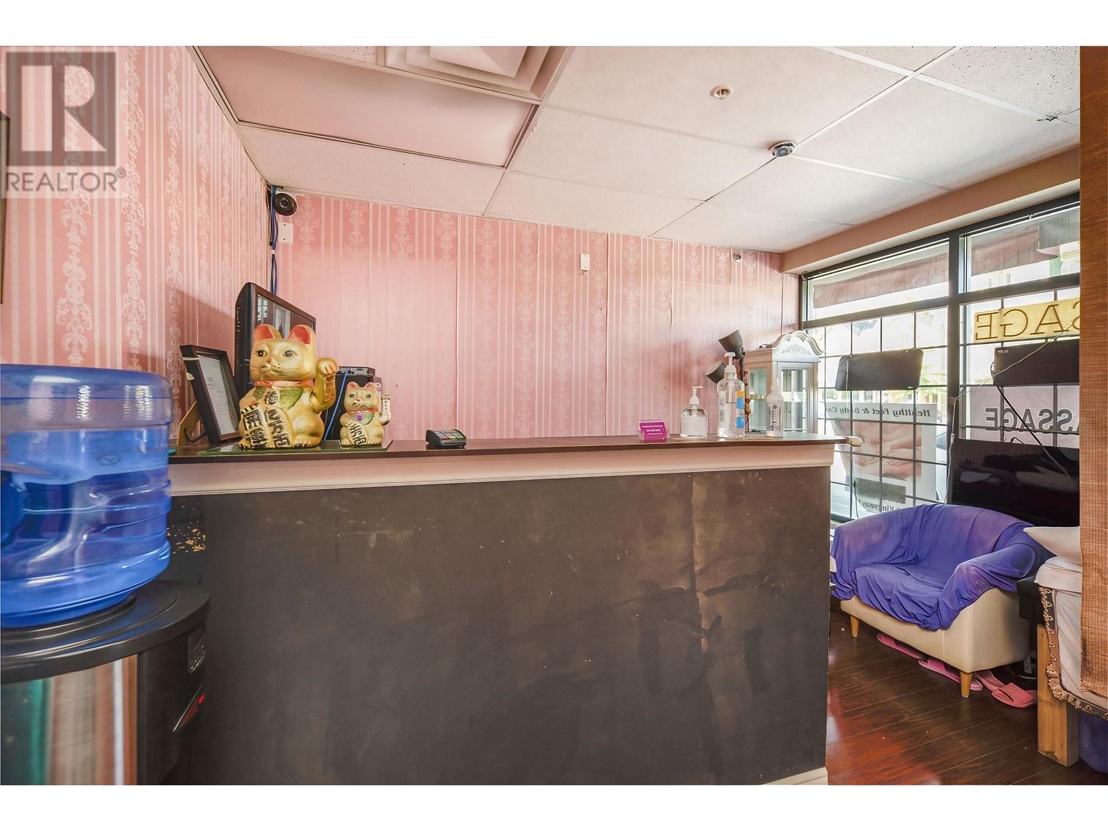 2583 Kingsway, Vancouver, British Columbia  V5R 5H3 - Photo 5 - C8058167