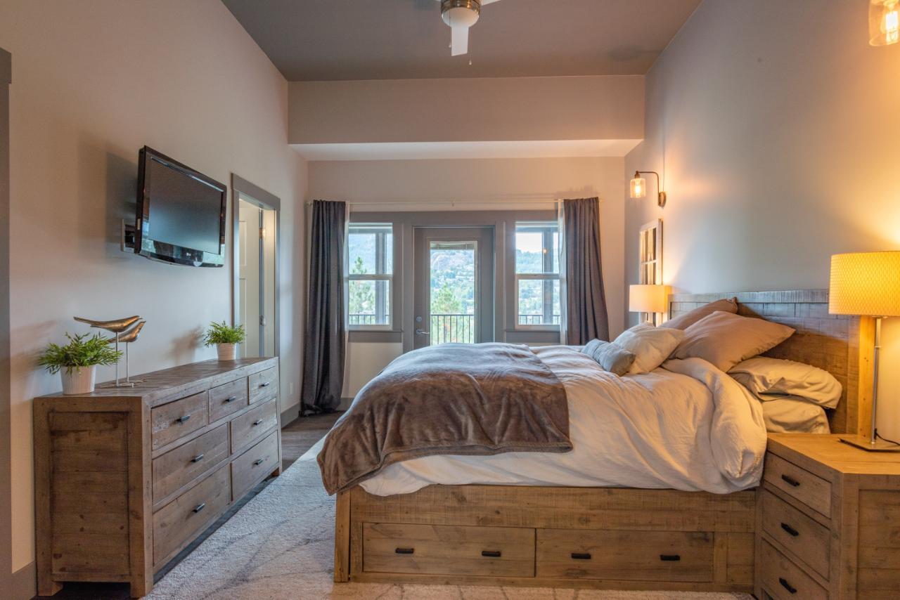 729 Prairie South Road, Castlegar, British Columbia  V1N 4K6 - Photo 21 - 2475307