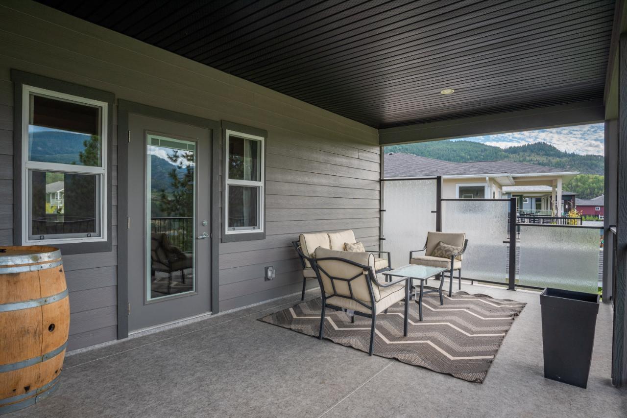 729 Prairie South Road, Castlegar, British Columbia  V1N 4K6 - Photo 34 - 2475307