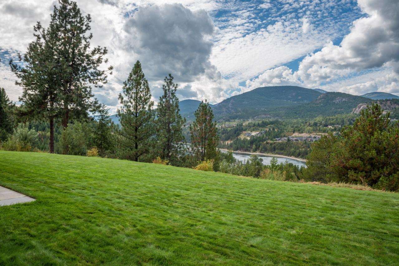 729 Prairie South Road, Castlegar, British Columbia  V1N 4K6 - Photo 73 - 2475307