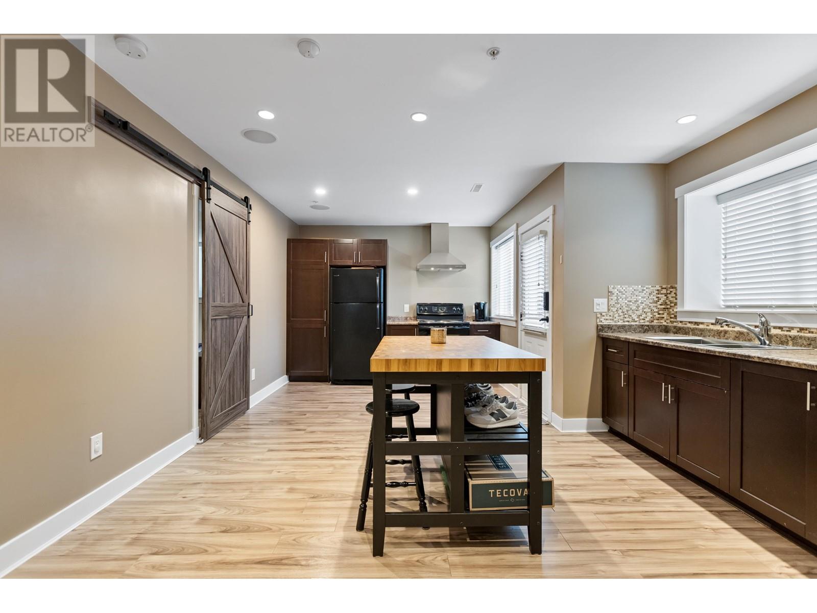 10053 247 Street, Maple Ridge, British Columbia  V2W 0H1 - Photo 23 - R2857321