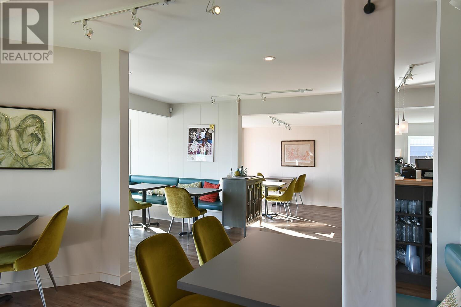 201 280 Gower Point Road, Gibsons, British Columbia  V0N 1V0 - Photo 11 - C8058234