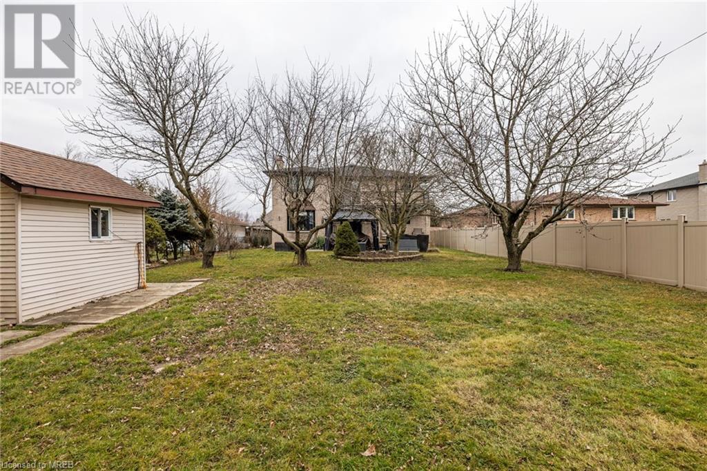 107 Kennedy Avenue, Hamilton, Ontario  L9B 1C6 - Photo 35 - 40551802