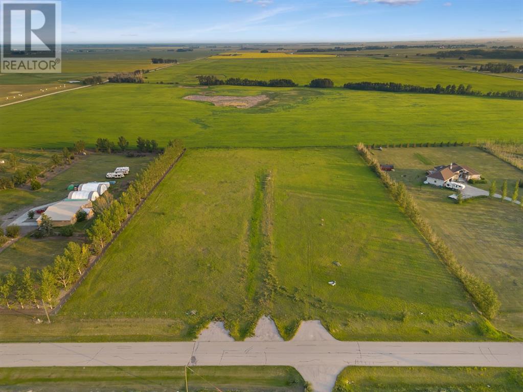 275071 Northglen Way, Rural Rocky View County, Alberta  T2P 2G7 - Photo 5 - A2113678