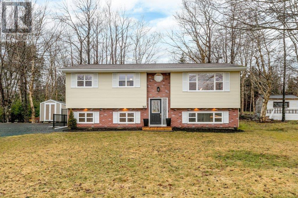 163 Pinetree Crescent, Hammonds Plains, Nova Scotia  B3Z 1J7 - Photo 2 - 202404145