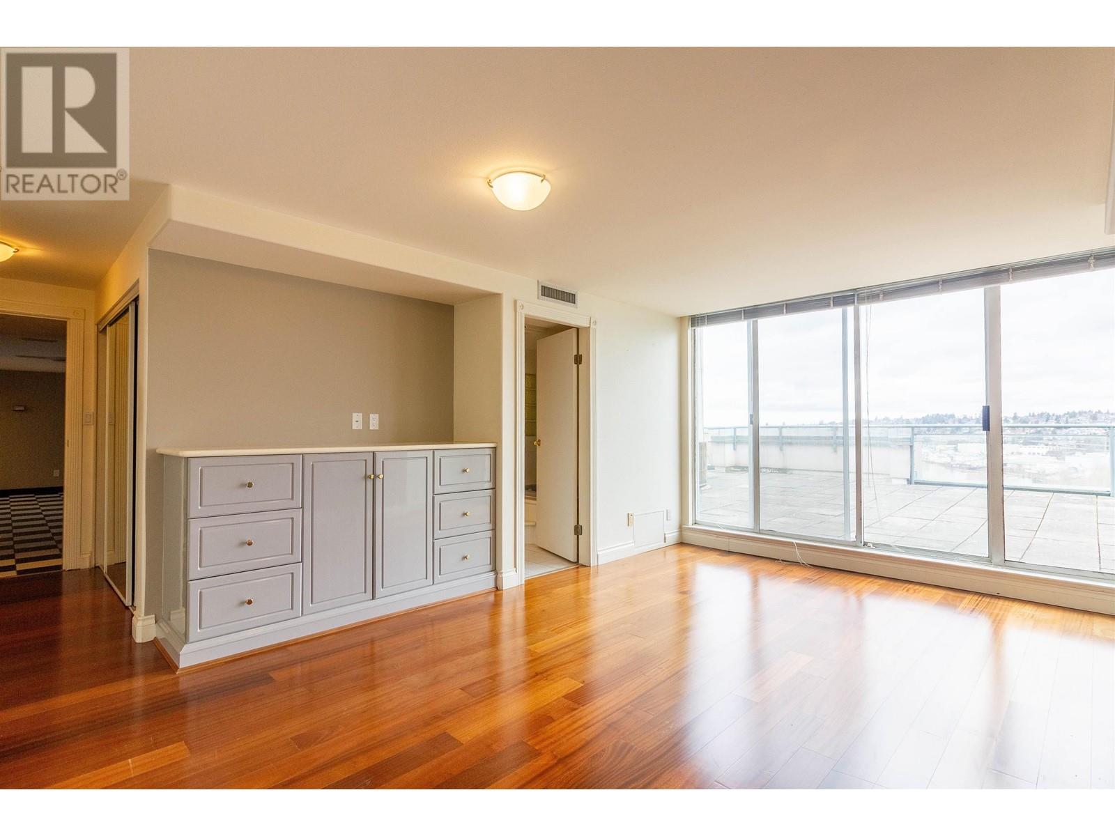 2100 8 Laguna Court, New Westminster, British Columbia  V3M 6M6 - Photo 25 - R2856953
