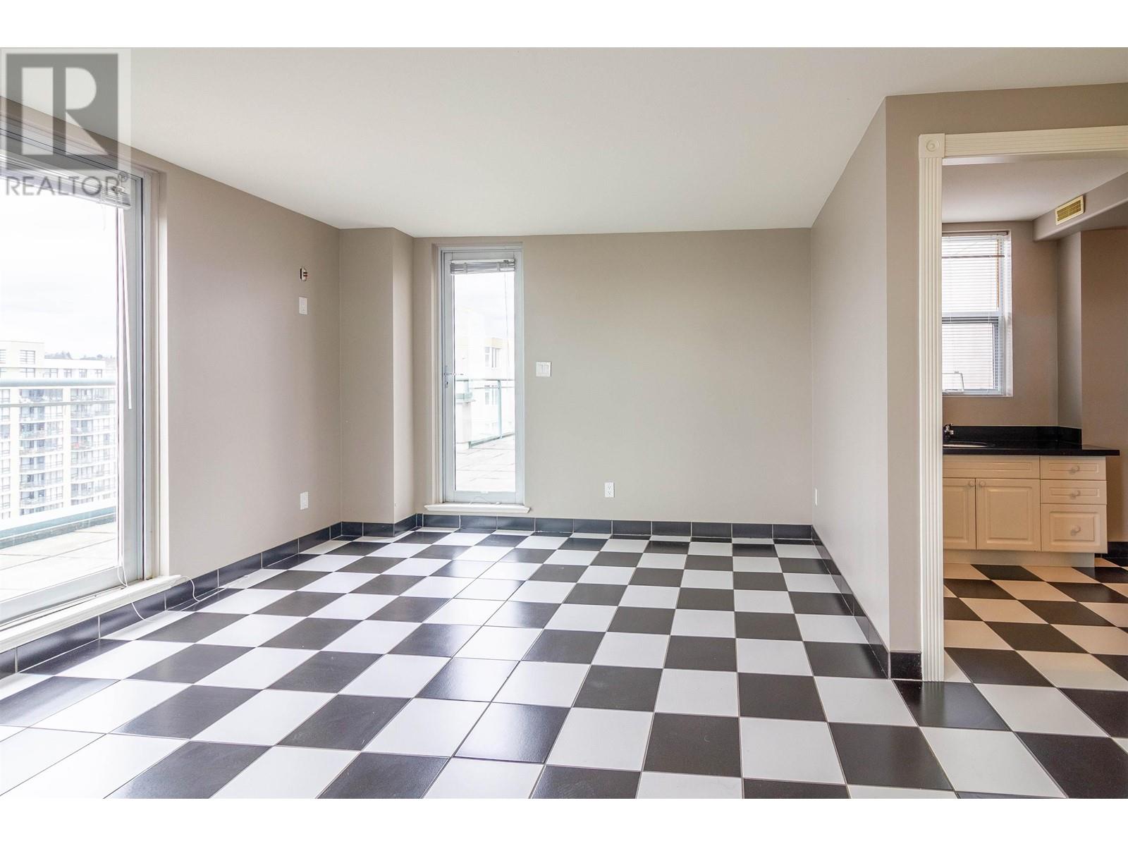 2100 8 Laguna Court, New Westminster, British Columbia  V3M 6M6 - Photo 28 - R2856953