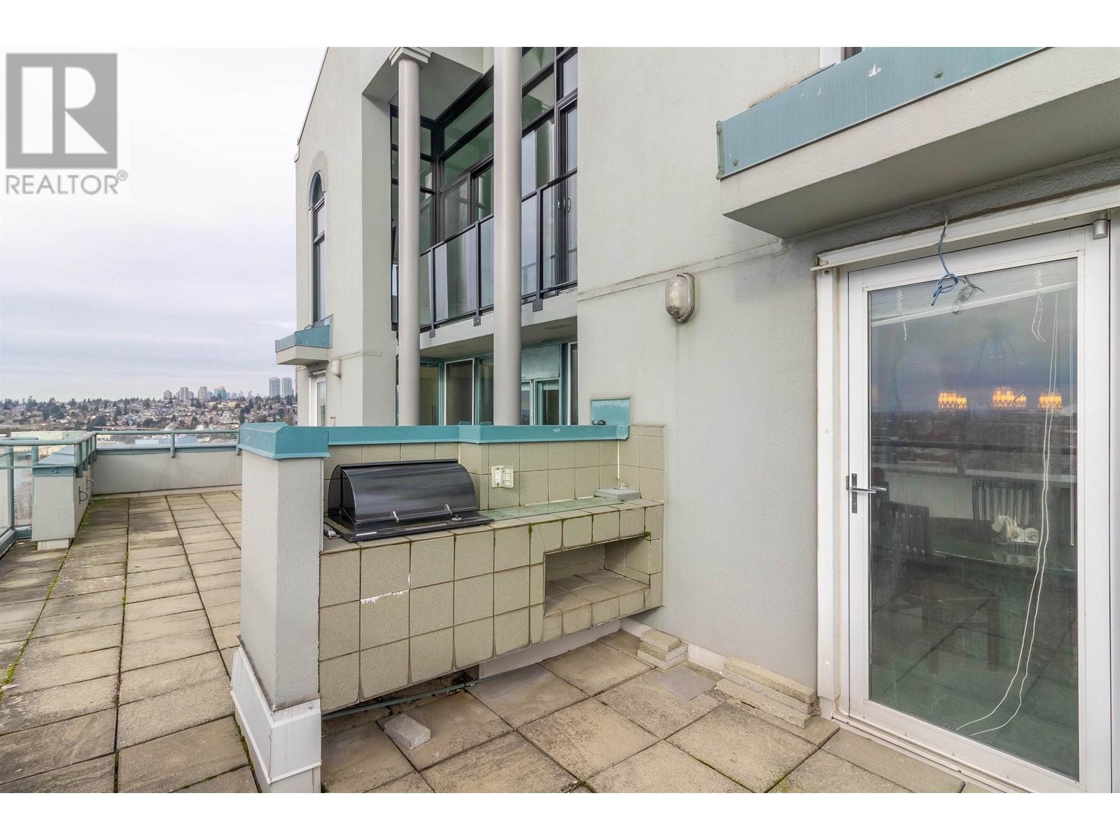 2100 8 Laguna Court, New Westminster, British Columbia  V3M 6M6 - Photo 33 - R2856953
