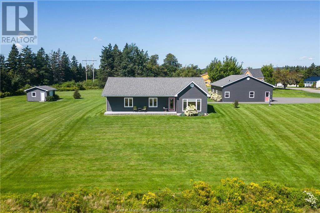 96 King St, Sackville, New Brunswick  E4L 3C4 - Photo 1 - M154807