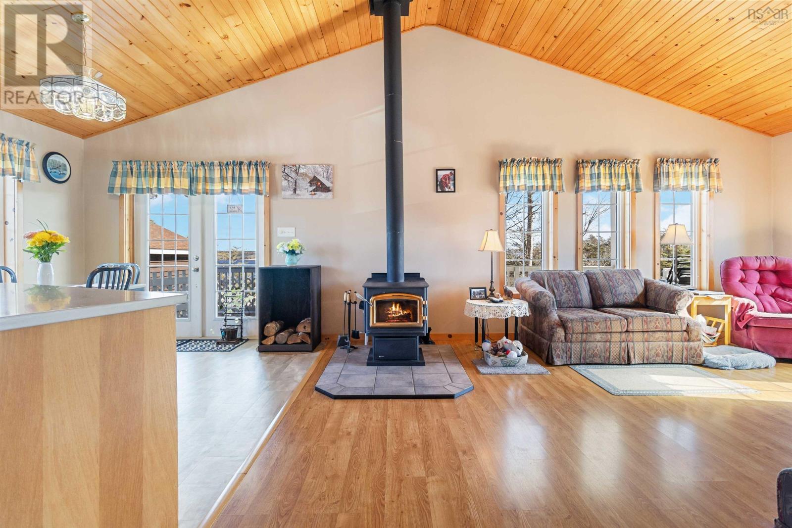 249 Shore Road, Birchtown, Nova Scotia  B0T 1W0 - Photo 9 - 202404284