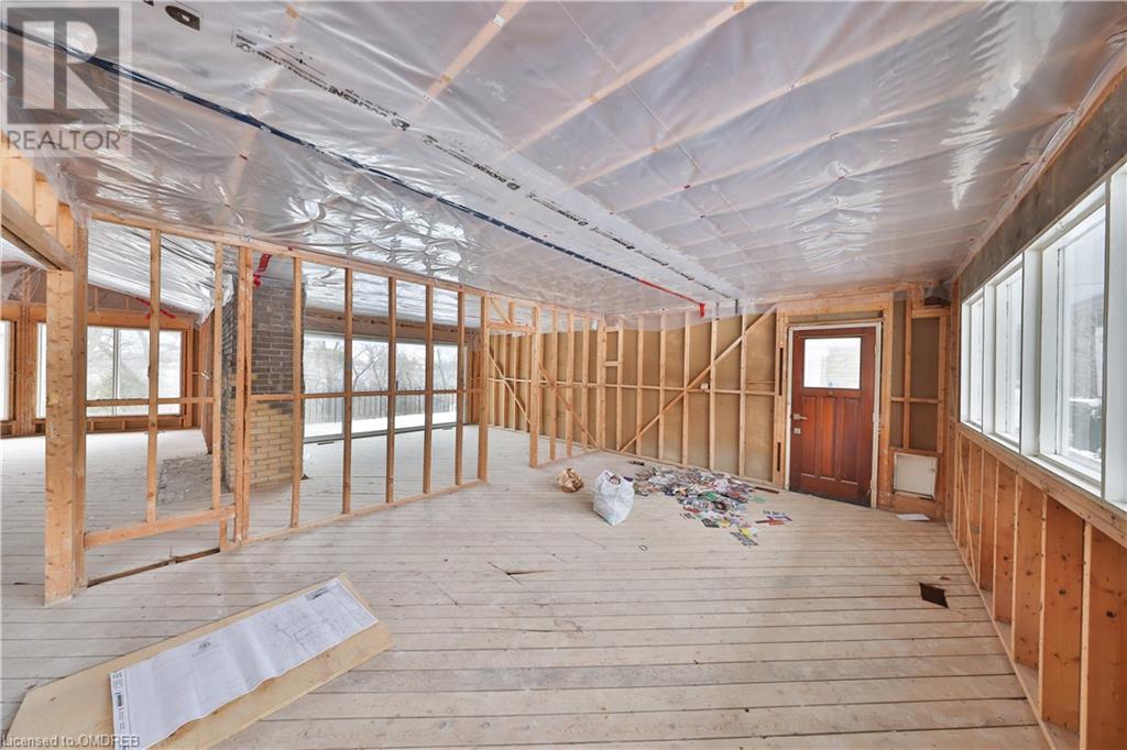 540 Sir Richard's Road, Mississauga, Ontario  L5C 1A2 - Photo 24 - 40543762