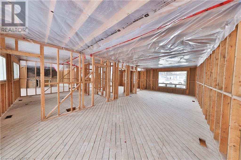 540 Sir Richard's Road, Mississauga, Ontario  L5C 1A2 - Photo 26 - 40543762