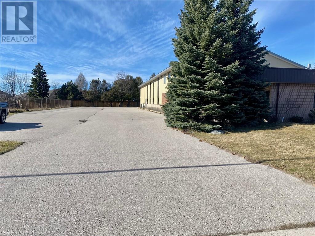 321 Suncoast Drive E, Goderich, Ontario  N7A 4H8 - Photo 2 - 40550222