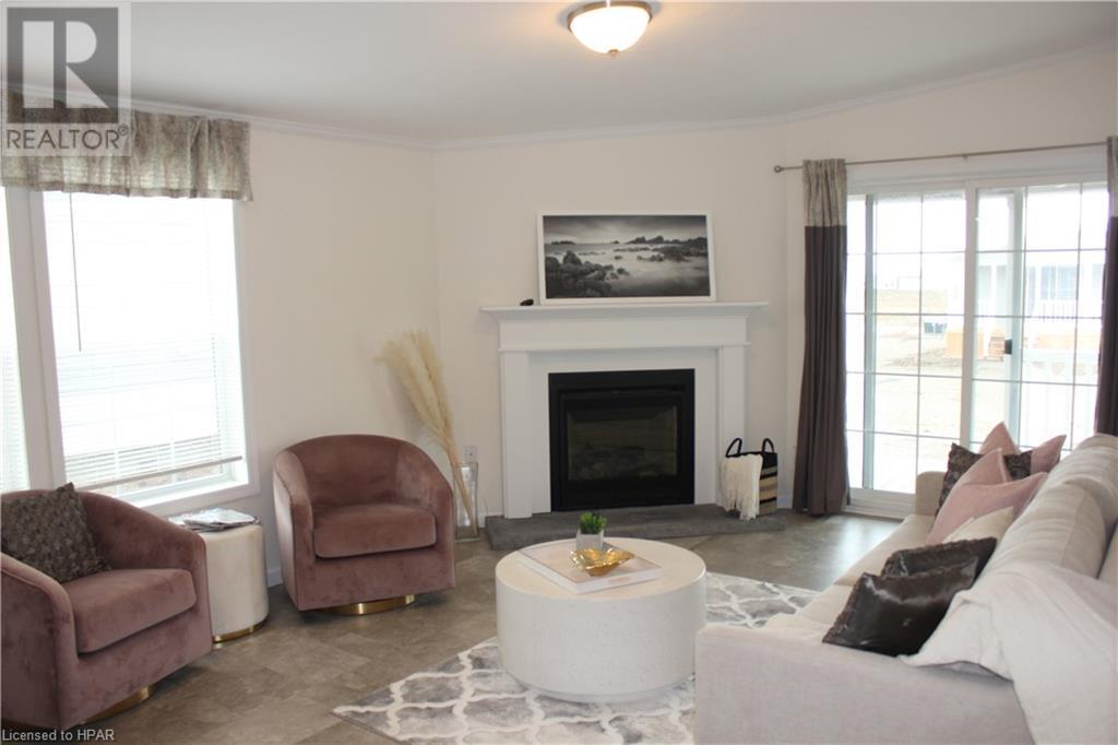 1 Lookout Lane N, Huron Haven, Ontario  N7A 0C6 - Photo 5 - 40551381