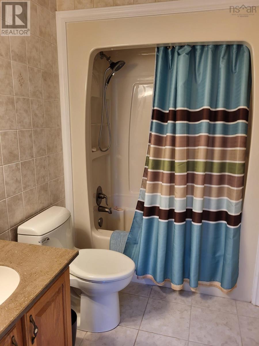 98 Terrabella Lane, Valley, Nova Scotia  B6L 2W2 - Photo 21 - 202404295